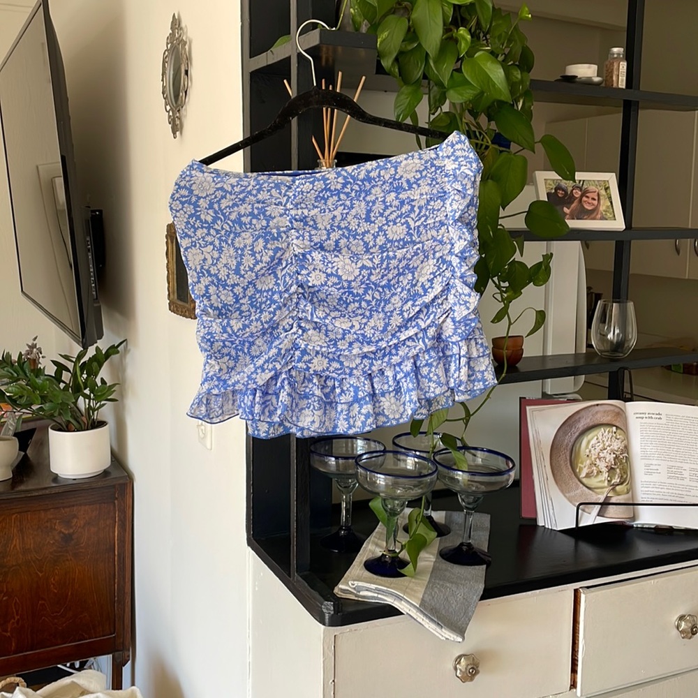 Zara blue frilly mini skirt size small
